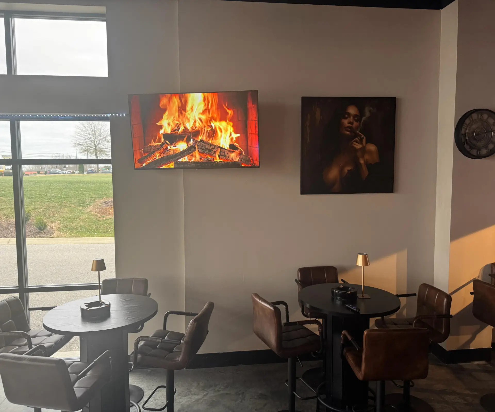 The Perfect Blend of Entertainment & Elegance